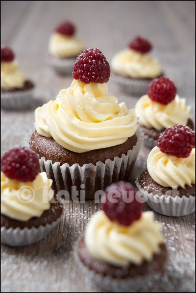 Schoko-Cupcakes mit Vanillefrosting